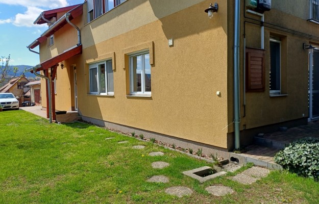 Pilisvörösvár Eladó Lakás