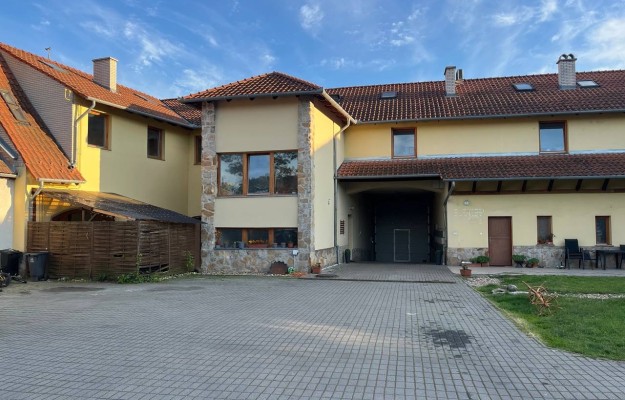 Pomáz Eladó Lakás