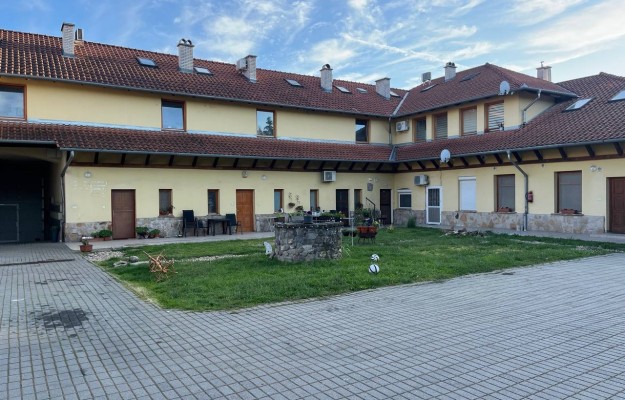 Pomáz Eladó Lakás