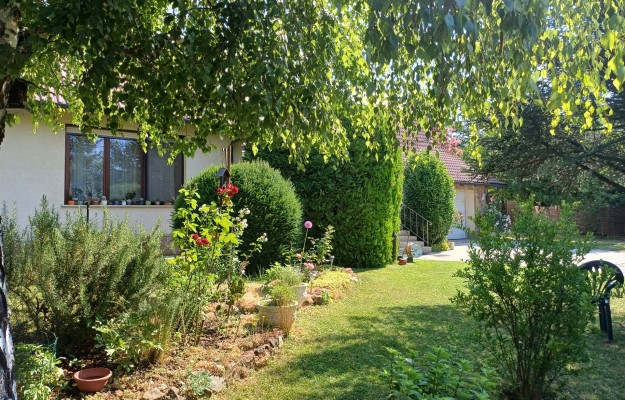 Csobánka Eladó Ház