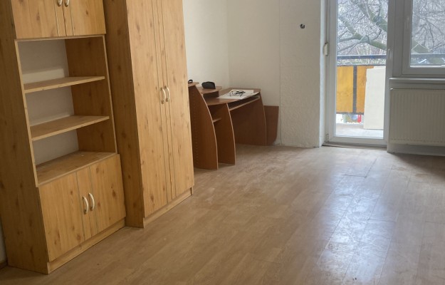 Nyergesújfalu Eladó Lakás