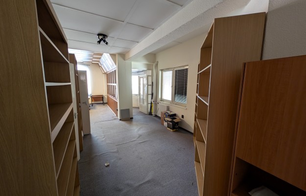 Dorog Eladó Üzlethelyiség Hősök tere