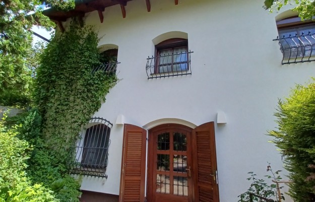 Kesztölc Eladó Ház