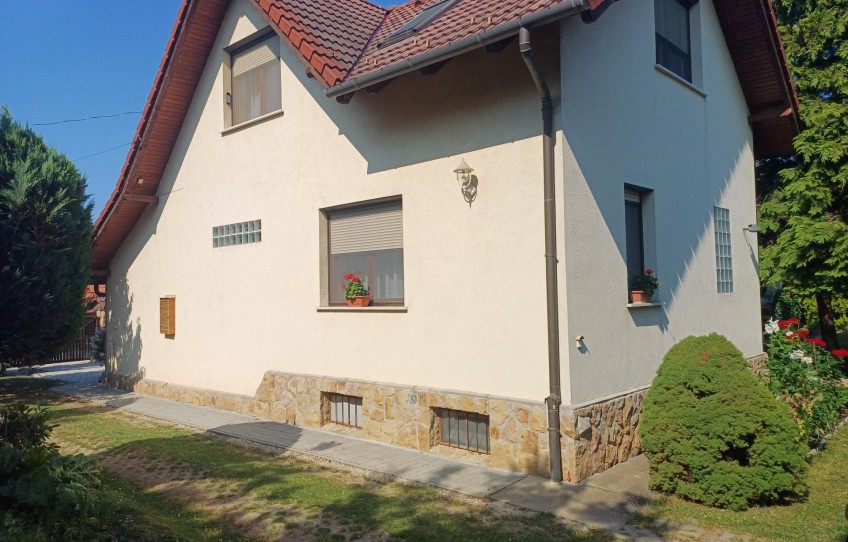 Csobánka Eladó Ház