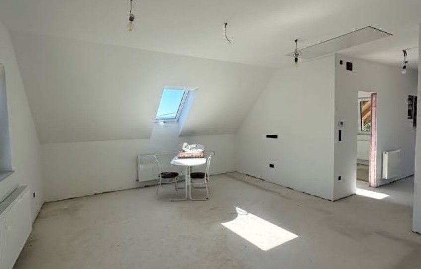 Pilisszántó Eladó Lakás