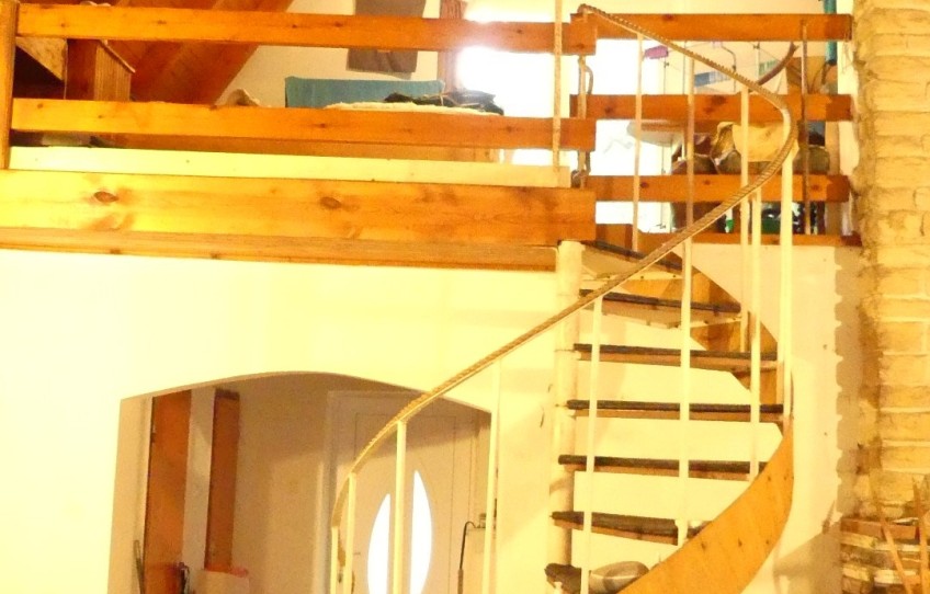 Pilisszentkereszt Eladó Ház