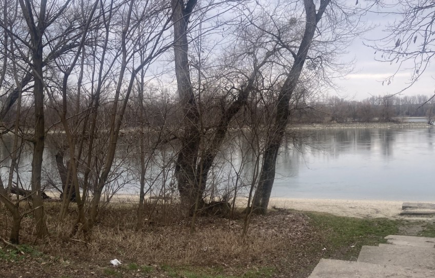 Nyergesújfalu Eladó Lakás