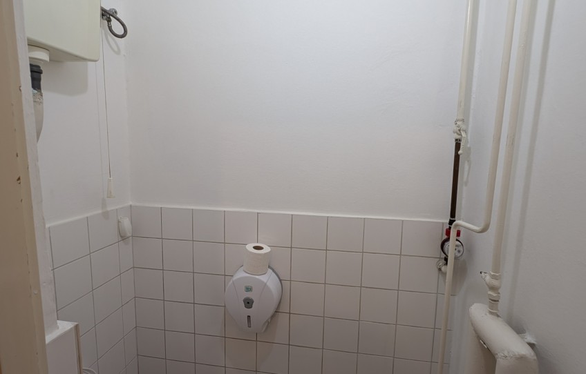 Dorog Eladó Üzlethelyiség Hősök tere