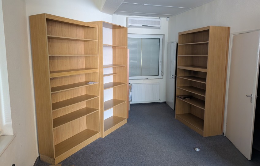 Dorog Eladó Üzlethelyiség Hősök tere