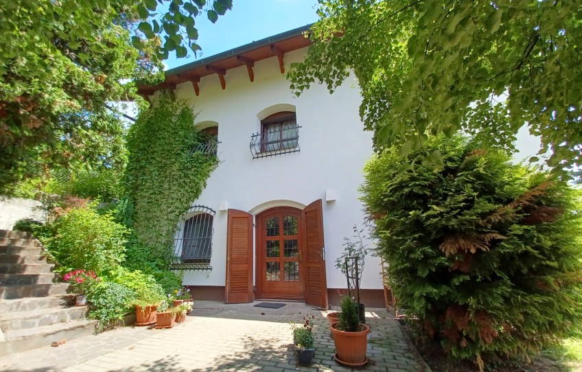 Kesztölc Eladó Ház