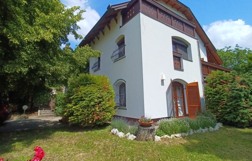 Kesztölc Eladó Ház