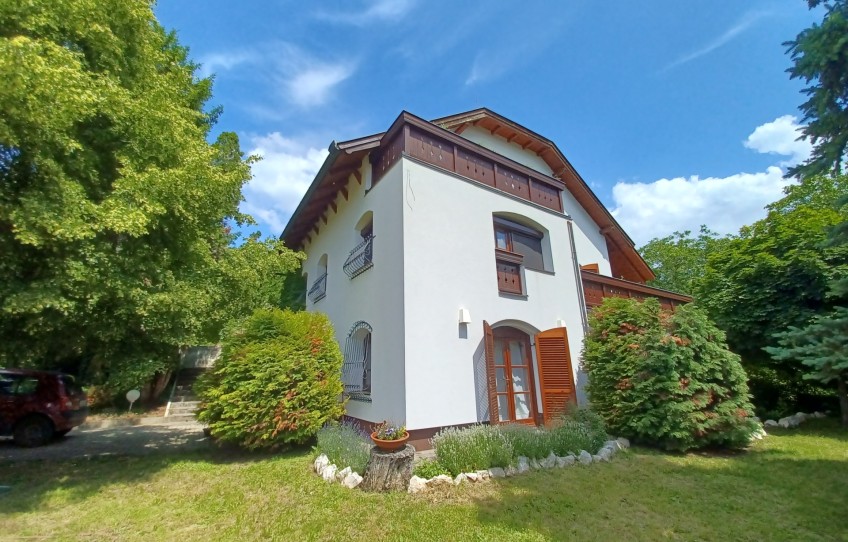 Kesztölc Eladó Ház