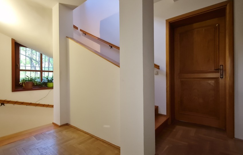 Kesztölc Eladó Ház