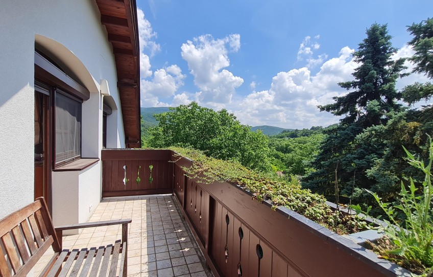 Kesztölc Eladó Ház