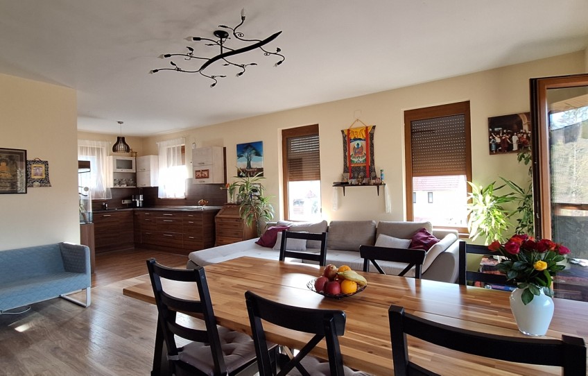 Pilisszentkereszt Eladó Ház