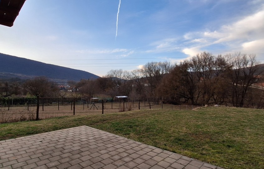 Pilisszentkereszt Eladó Ház