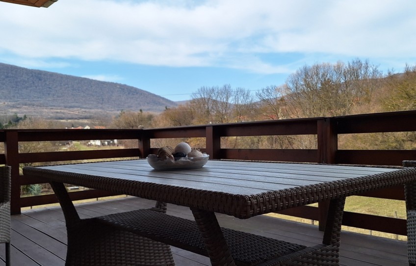 Pilisszentkereszt Eladó Ház