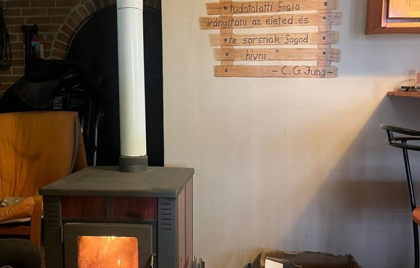 Piliscsév Eladó Ház