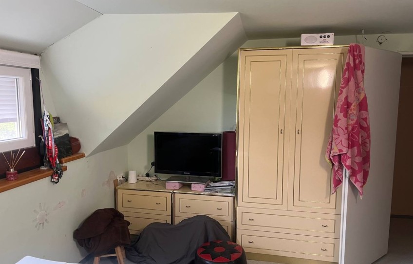 Piliscsév Eladó Ház